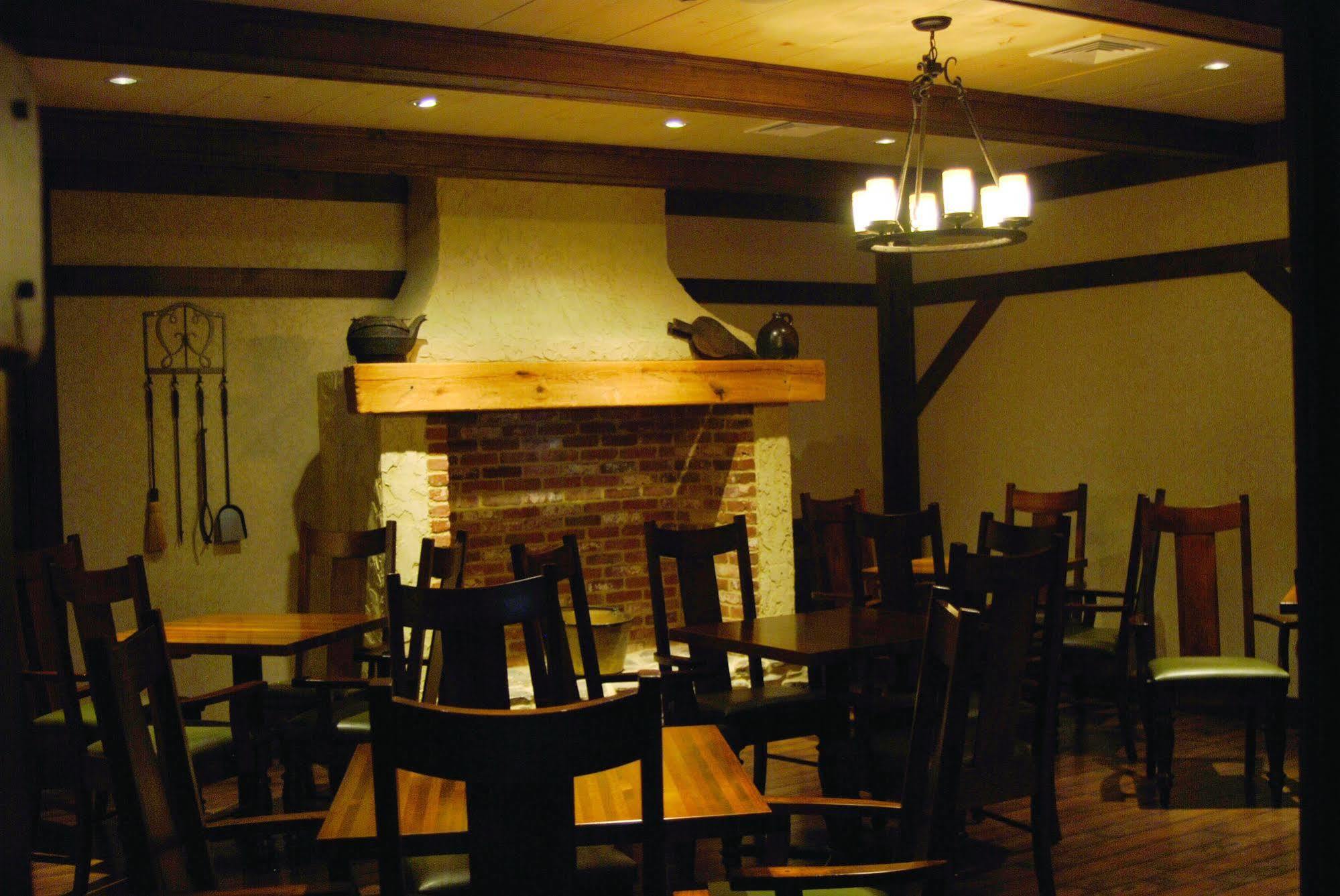 Heritage Lancaster 3* Mountville